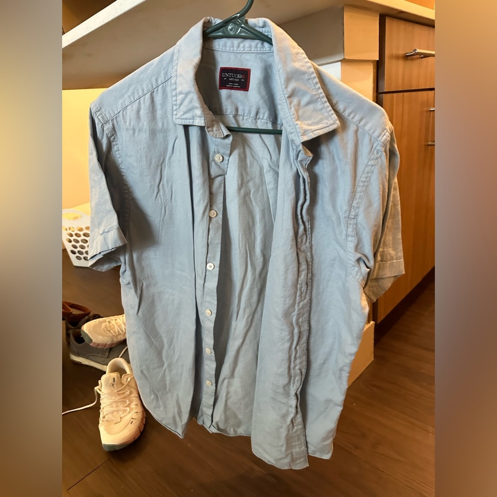 Men’s UNTUCKit M Casual Button-Down